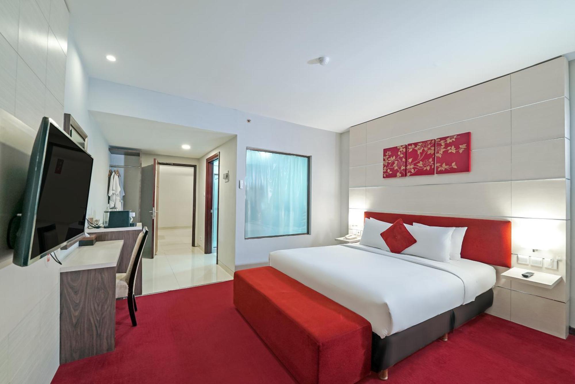 Tjokro Hotel Klaten Экстерьер фото